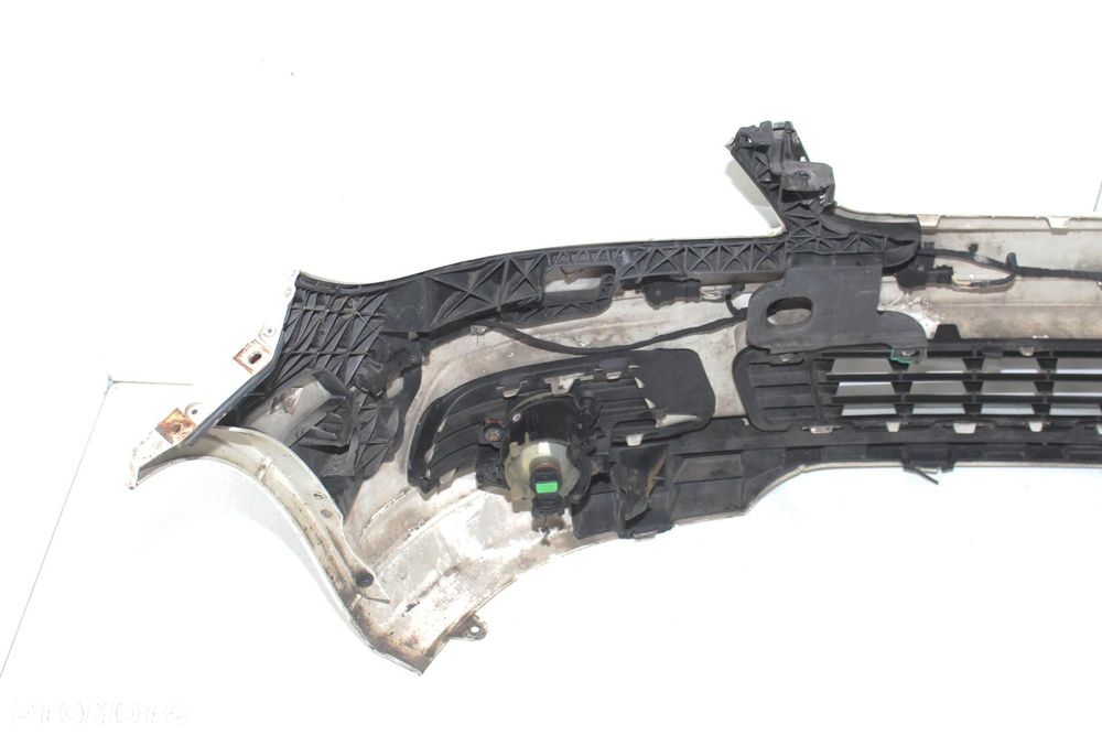 ZDERZAK PRZÓD PRZEDNI MERCEDES W204 07-11R 650 PDC - 8