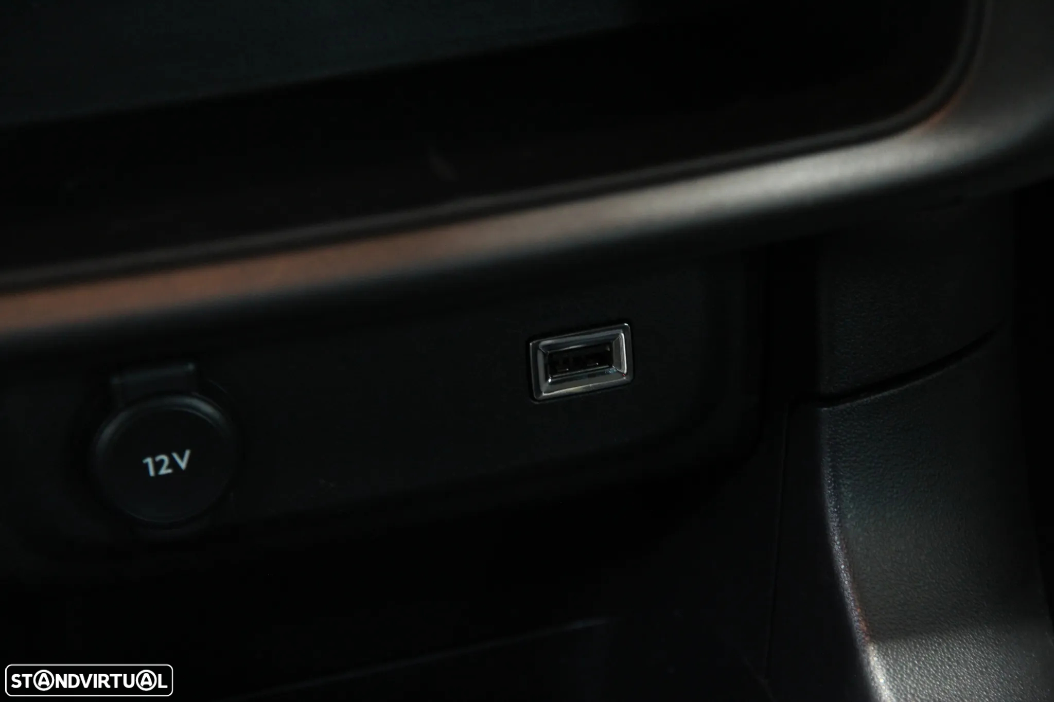 Citroën C3 1.2 PureTech C-Series - 15