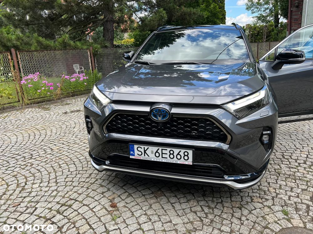 Toyota RAV4 - 6