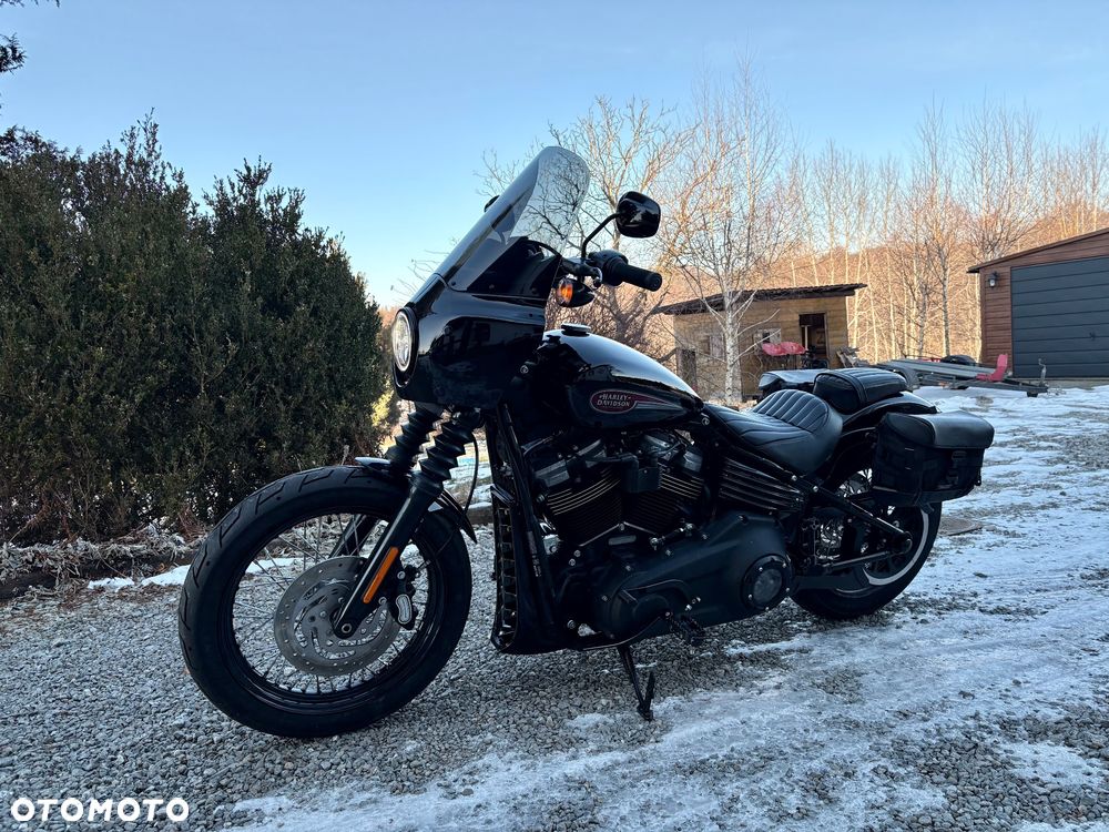 Harley-Davidson Softail Street Bob - 5