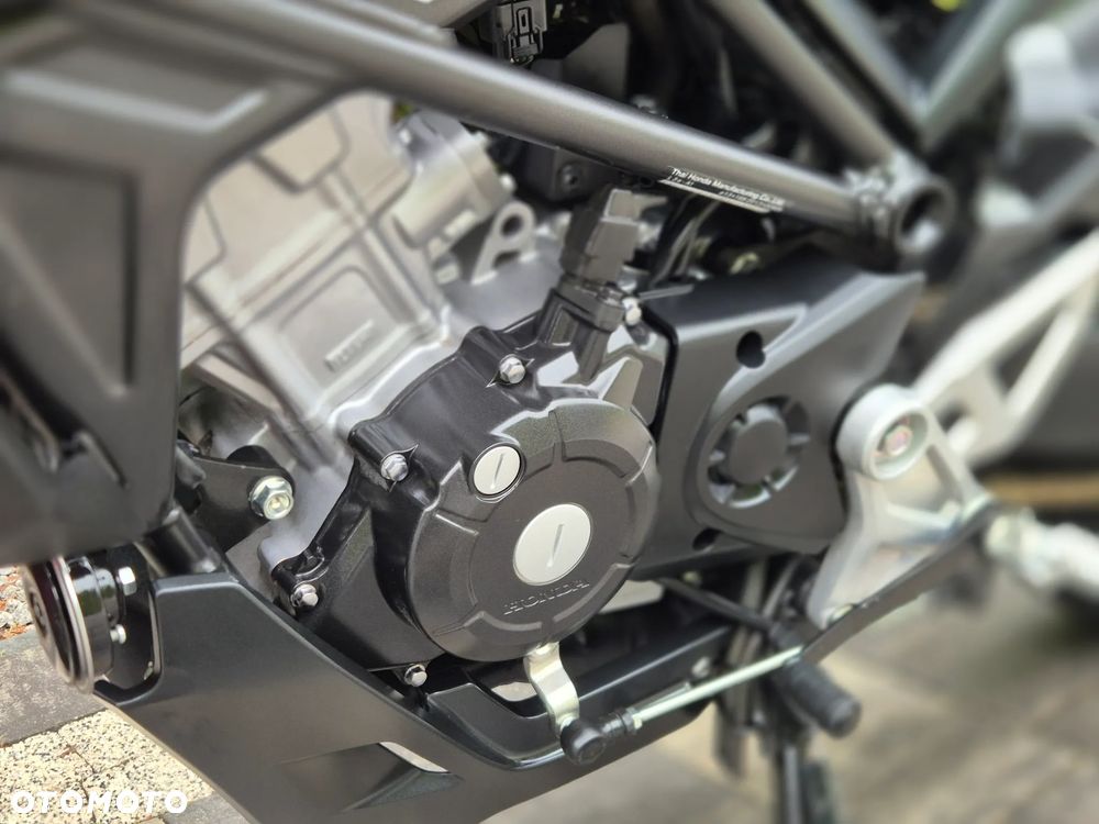 Honda CB - 26