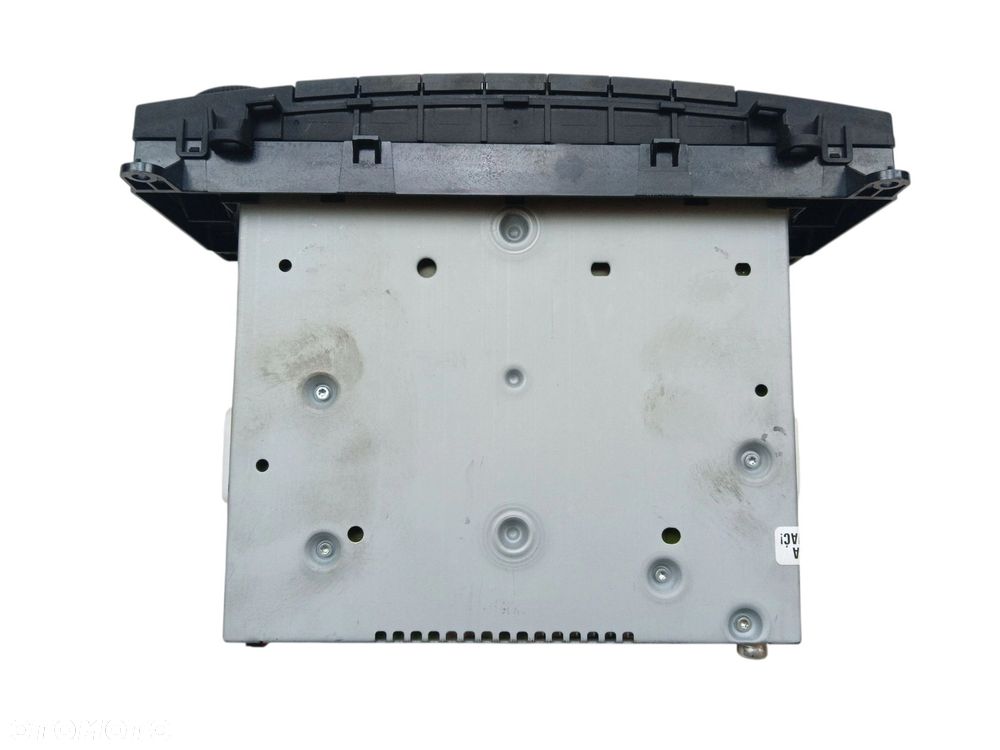 RADIO MERCEDES B W245 LIFT (2008-2011) 2.0 CDI 109KM A1698702389 - 2