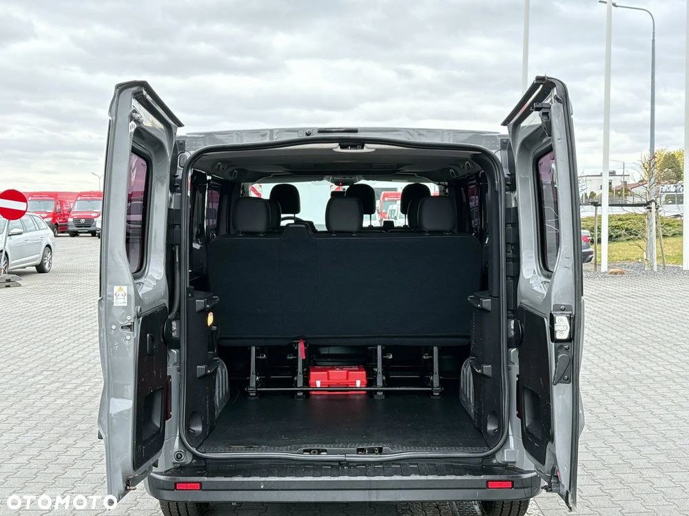 Opel Vivaro L2H1 2,9t Elegance - 17