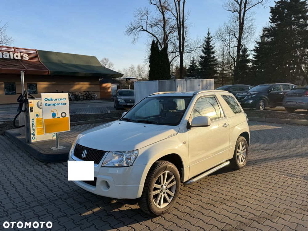 Suzuki Grand Vitara 1.6 De luxe - 9