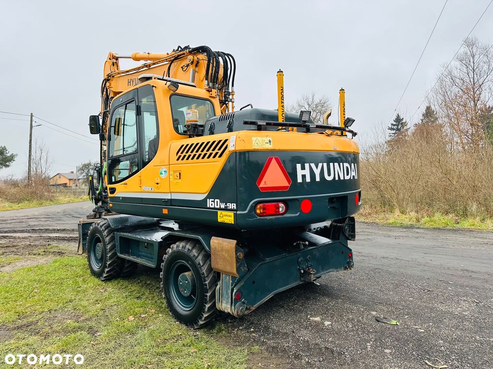 Hyundai 160W-9A - 2