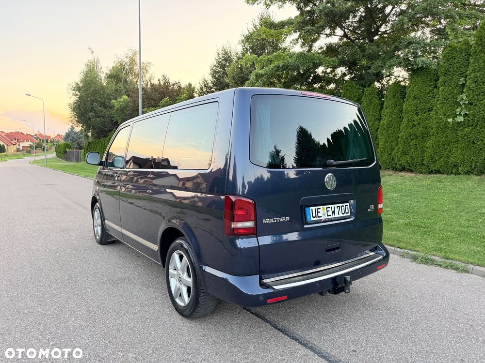 Volkswagen Multivan - 5