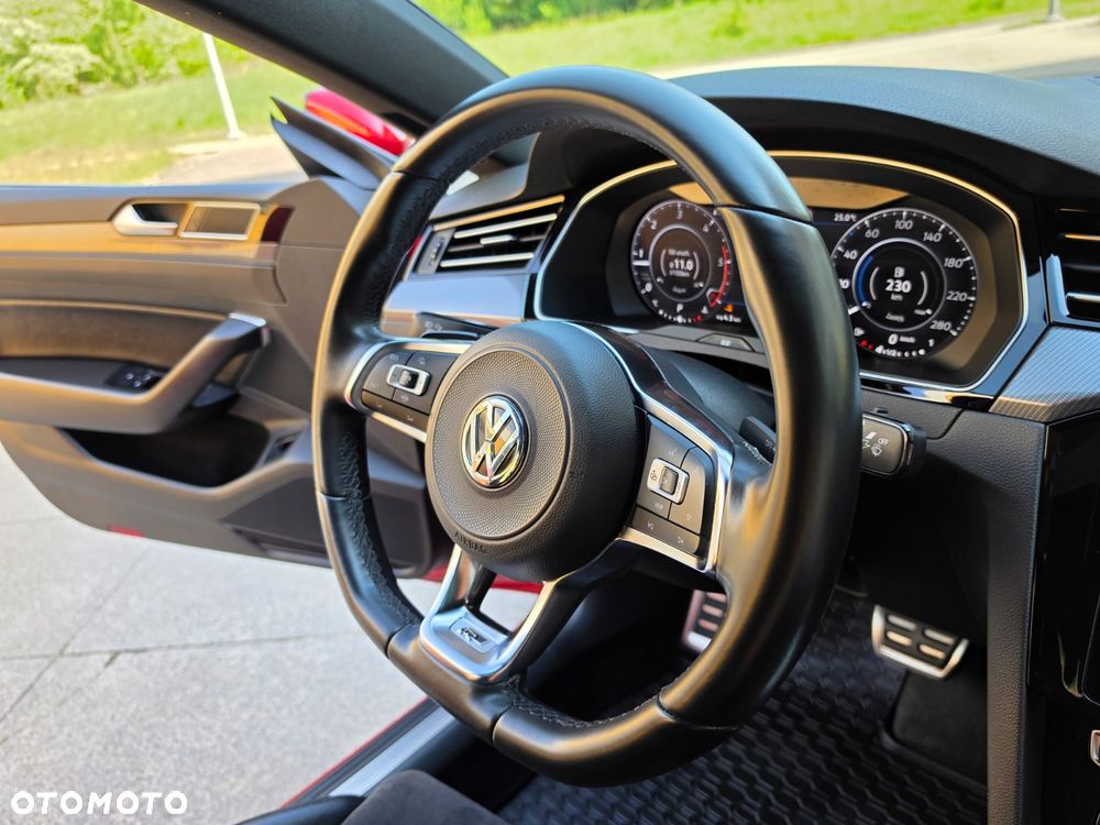 Volkswagen Arteon 2.0 TDI SCR R-Line DSG - 15