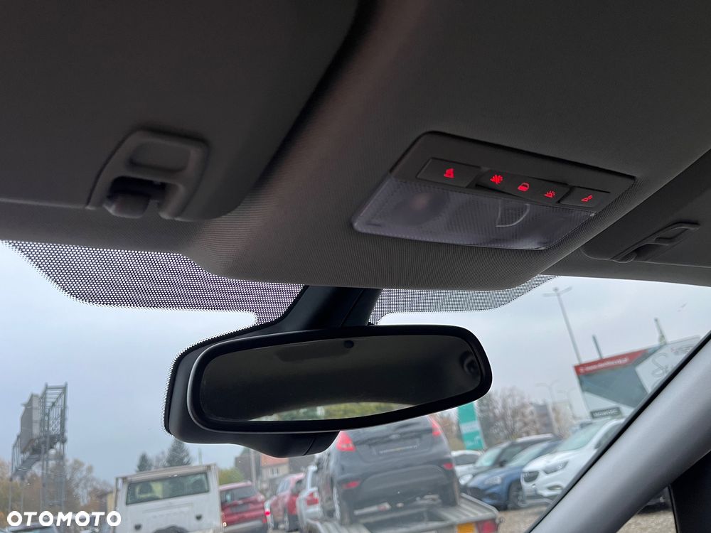 Opel Astra 1.4 Turbo Cosmo - 16