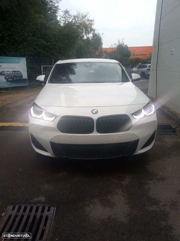 BMW X2 25 e xDrive Pack M - 9