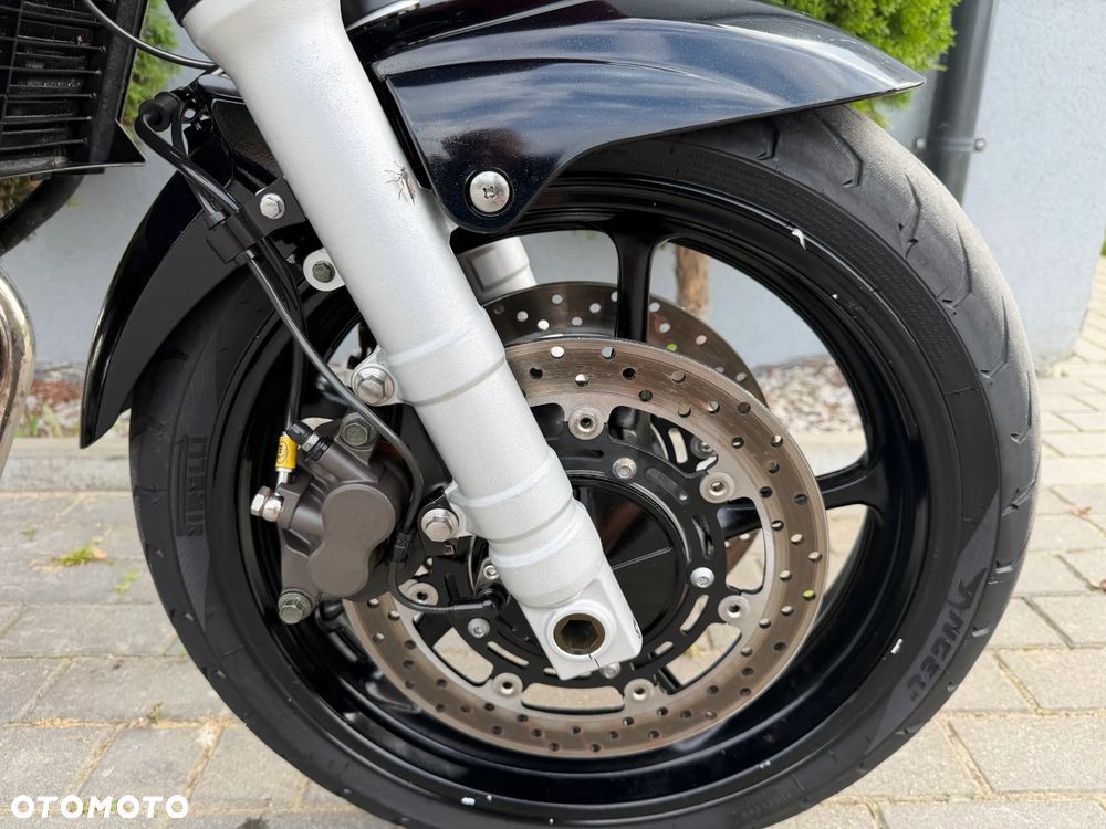 Yamaha FZ - 14