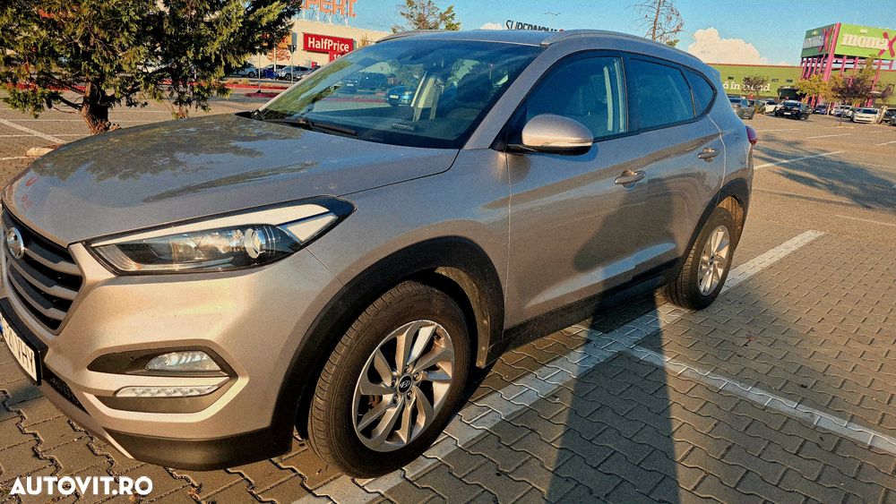 Hyundai Tucson 2.0 CRDI 4WD 6AT Style - 2