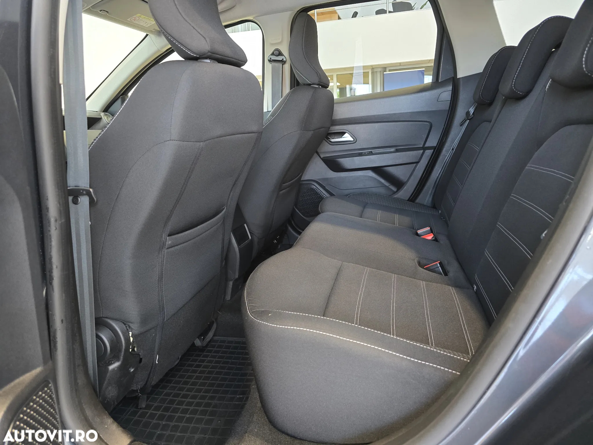 Dacia Duster TCe 150 GPF 4WD Prestige jante 17" - 8