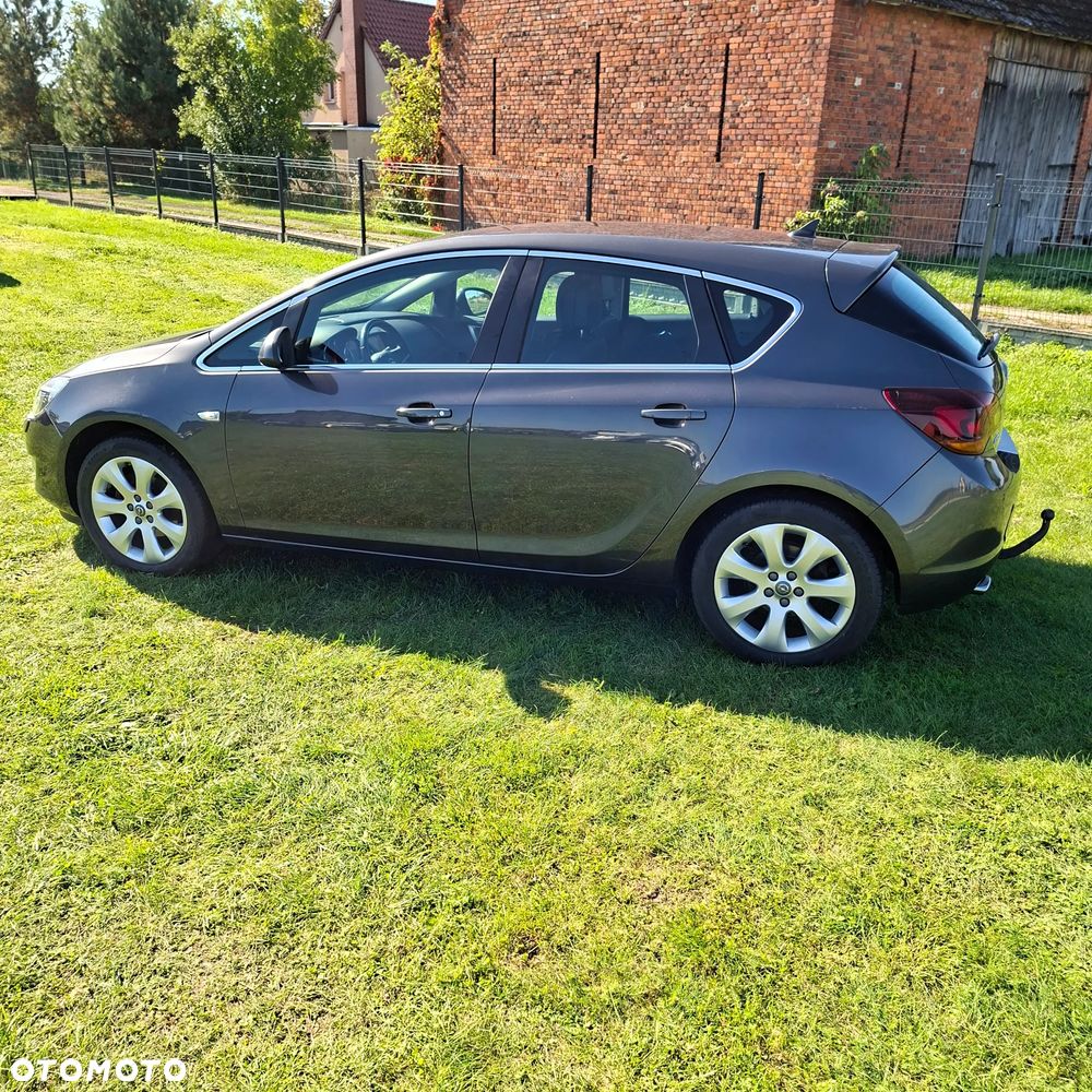 Opel Astra 1.4 Turbo Cosmo - 15