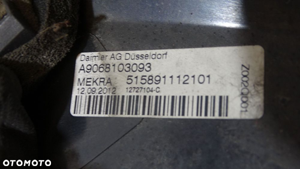 LUSTERKO LEWE ELEKTRYCZNE MERCEDES-BENZ SPRINTER 906 2.2CDI - 9