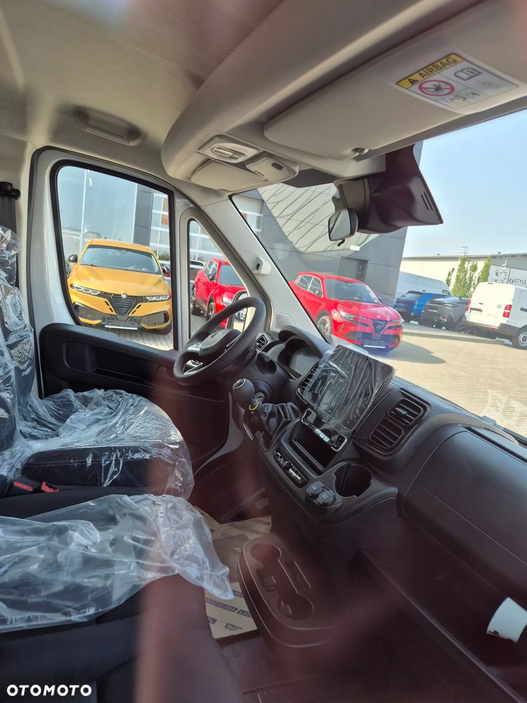 Peugeot Boxer Heavy Diesel 2.2 180KM KONTENER ALU. 4.2 X 2.2 X 2.2 8PALET !! OD RĘKI !! - 13