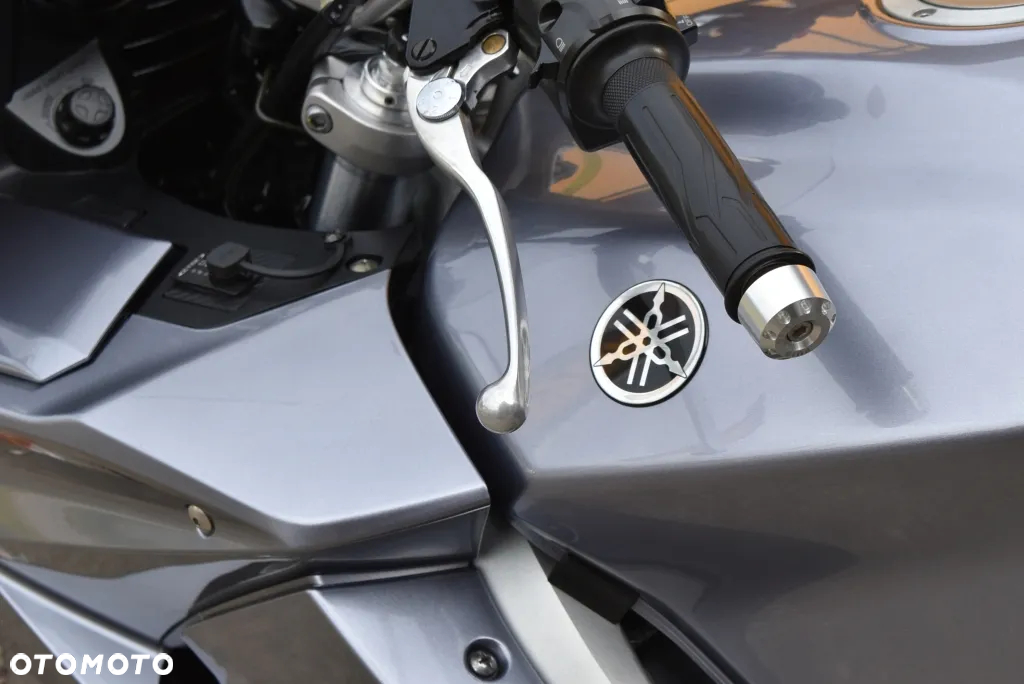 Yamaha FJR - 20