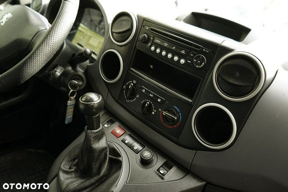 Peugeot Partner - 23