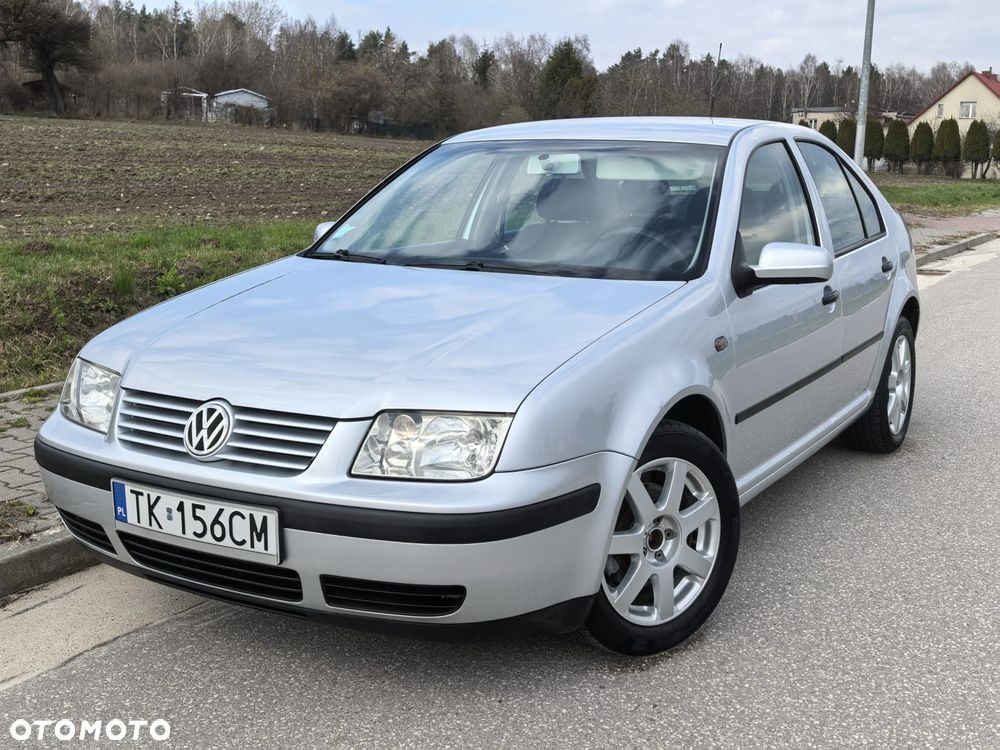 Volkswagen Bora 1.9 TDI Comfortline - 13