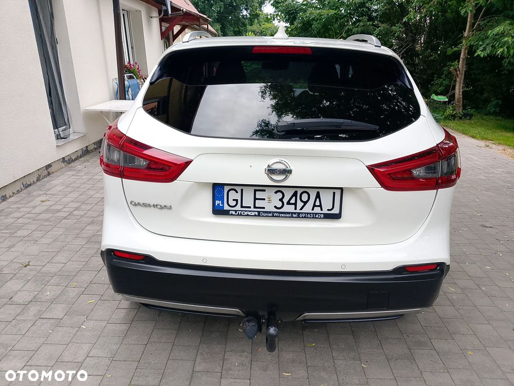 Nissan Qashqai 1.6 DCi Xtronic N-Connecta - 3