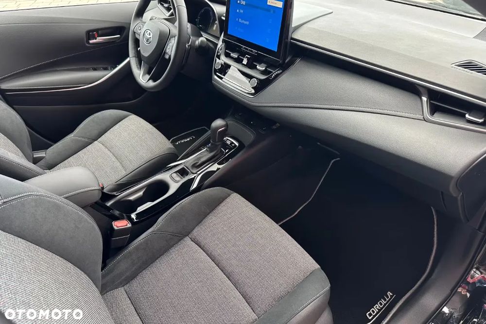 Toyota Corolla 1.8 Hybrid Style - 16