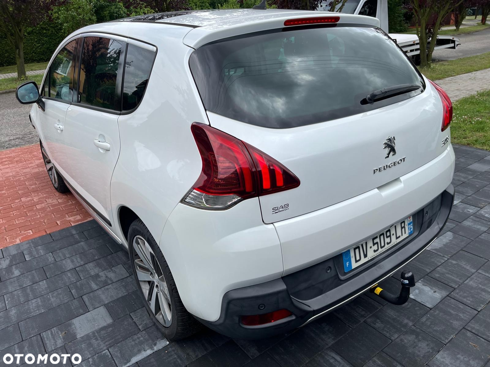 Peugeot 3008 1.6 THP Allure S&S EAT6 - 7