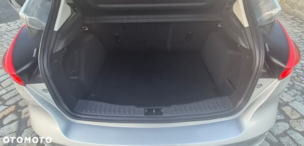Ford Focus 1.0 EcoBoost SYNC Edition ASS - 17