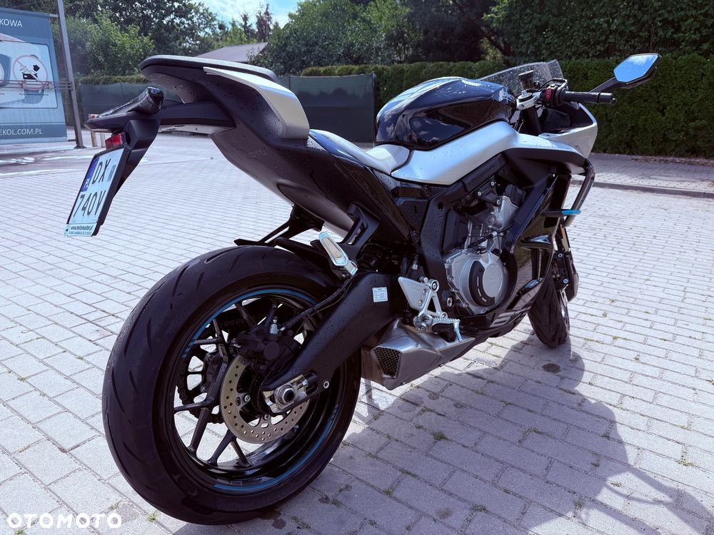 CFMoto 675SR - 6