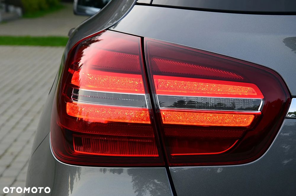 Mercedes-Benz GLA 180 (CDI) d AMG Line - 35