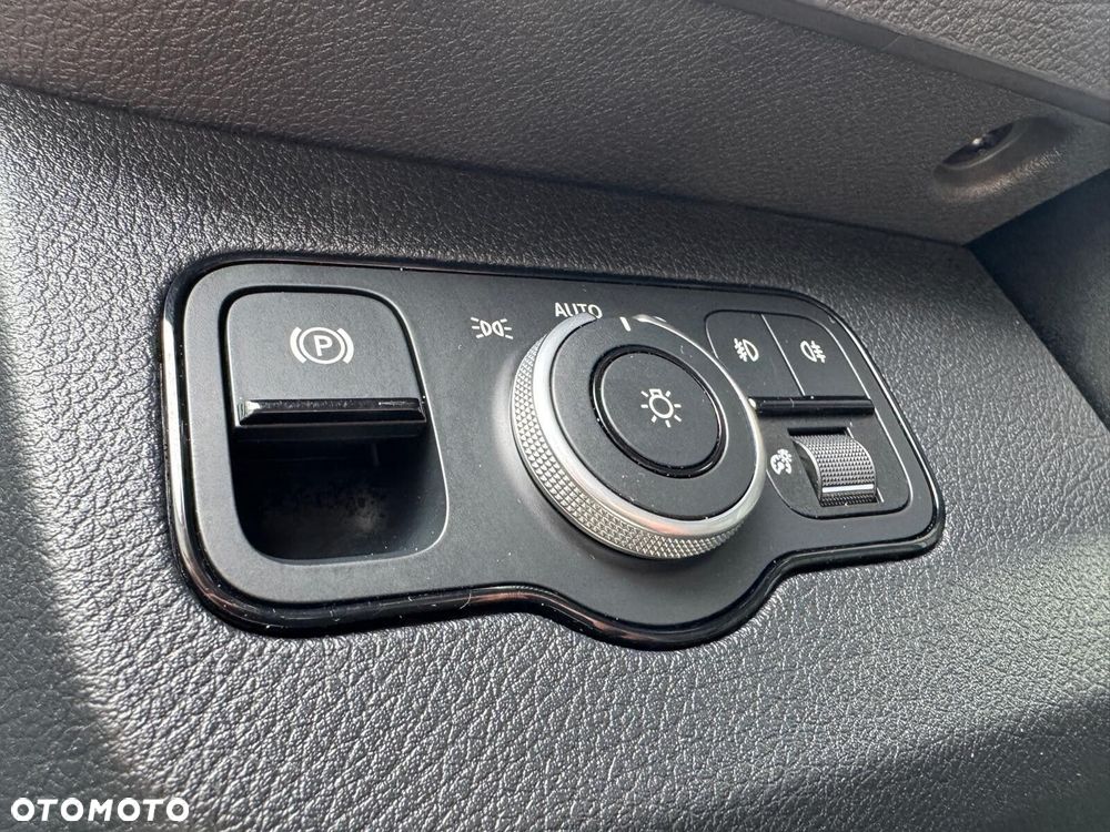Mercedes-Benz Sprinter Sprinter 319 CDI - 21