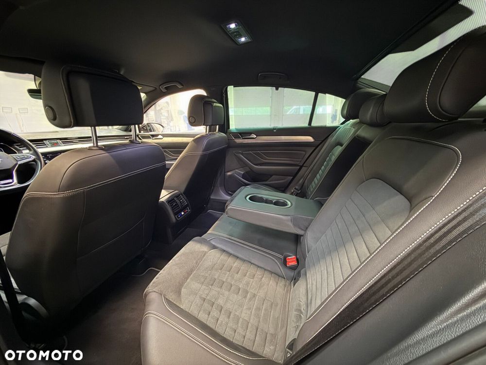 Volkswagen Passat 2.0 TSI 4Mot Elegance DSG - 26