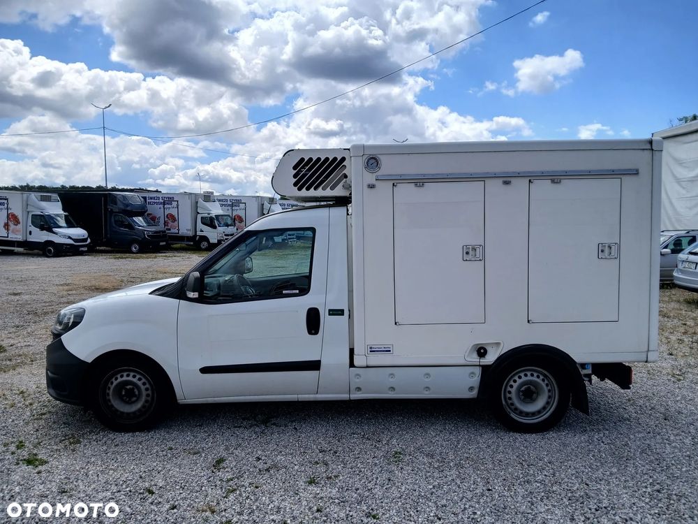 Fiat DOBLO CARGO LODOWNIA - 10