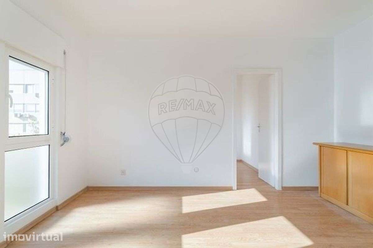 Apartamento T2 para arrendamento - Grande imagem: 3/11