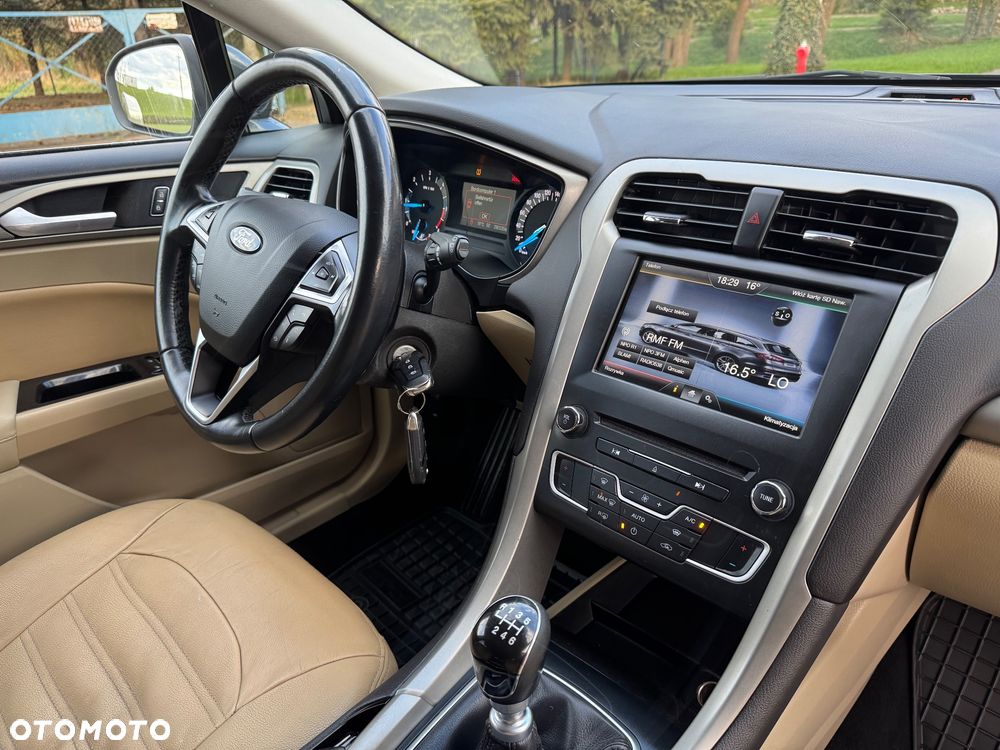 Ford Mondeo 2.0 TDCi Silver X - 13