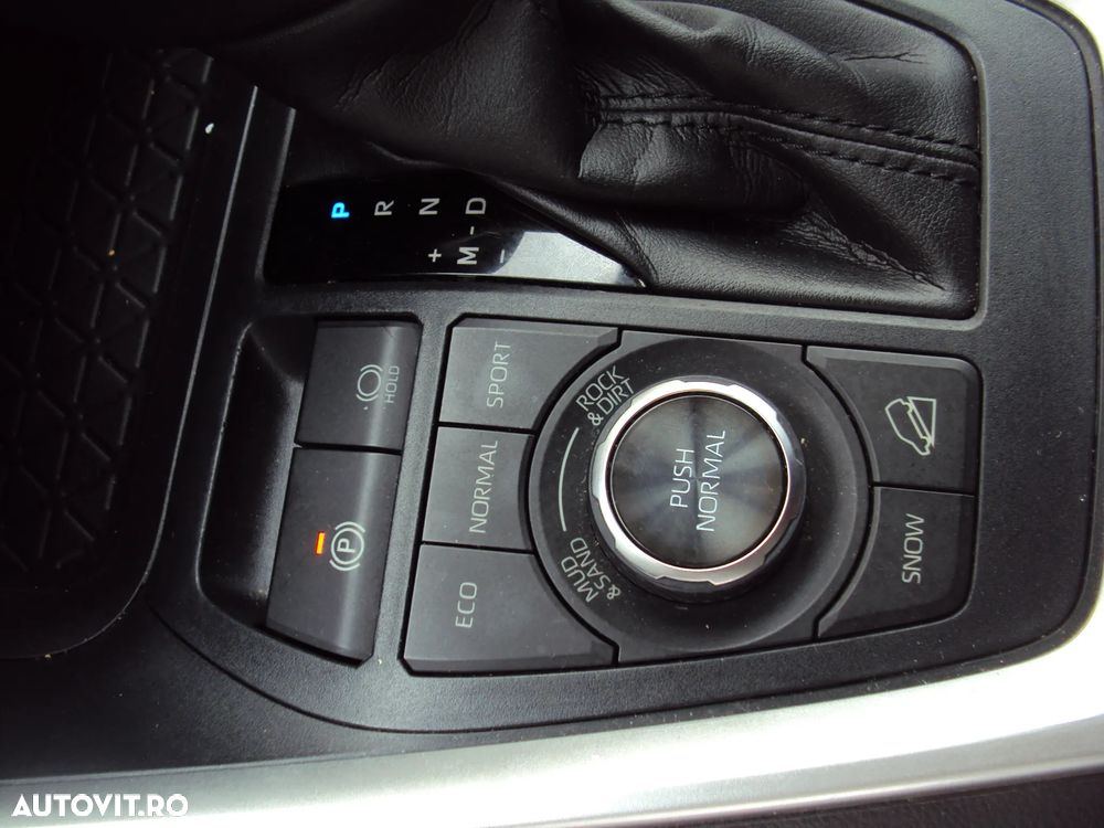 Toyota RAV4 2.0P CVT AWD Dynamic - 13