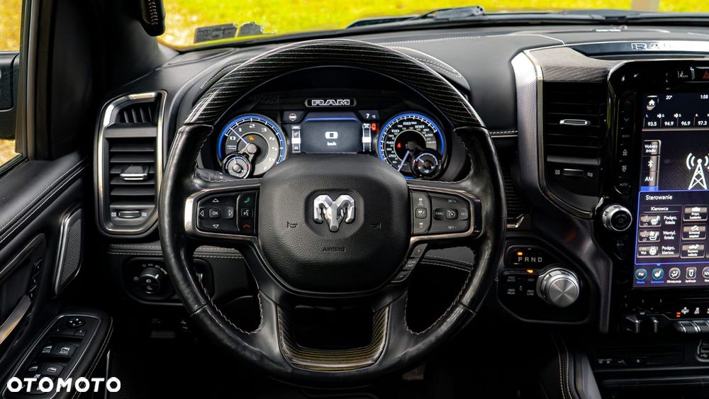 RAM 1500 5.7 Crew Cab Limited - 31