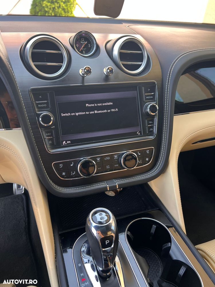 Bentley Bentayga W12 - 11