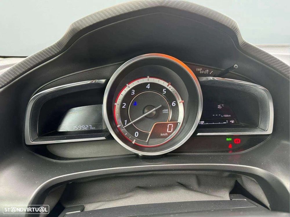 Mazda 3 1.5 Sky-D Excellence Navi - 14