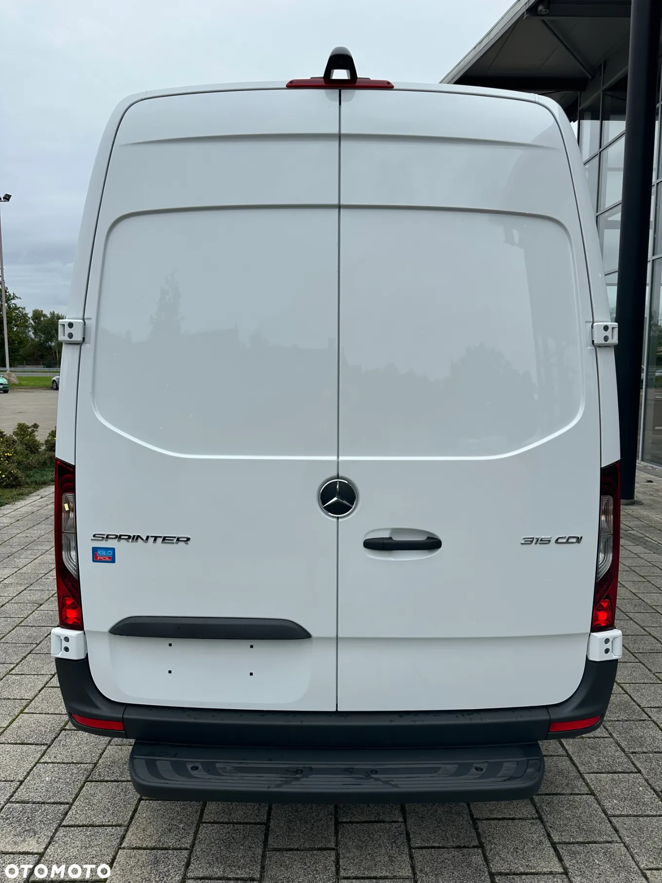 Mercedes-Benz Sprinter - 8