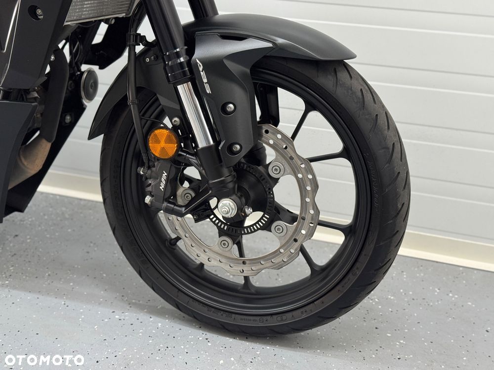 Honda CB - 9