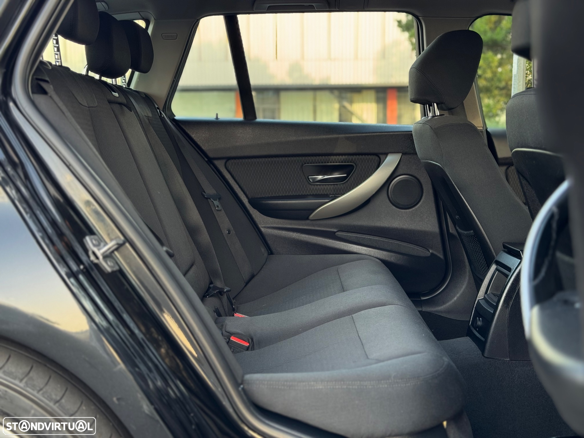 BMW 320 d Touring Line Sport Auto - 22