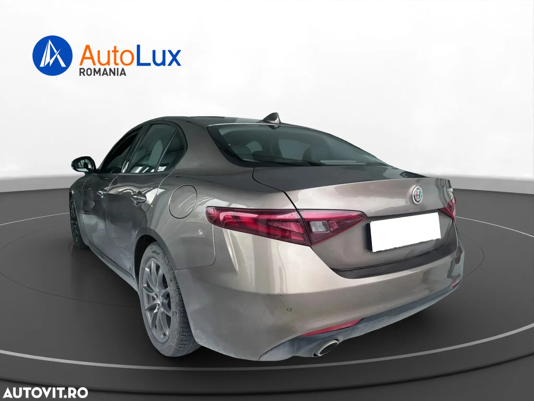 Alfa Romeo Giulia 2.2 JTDM Aut. Super - 4