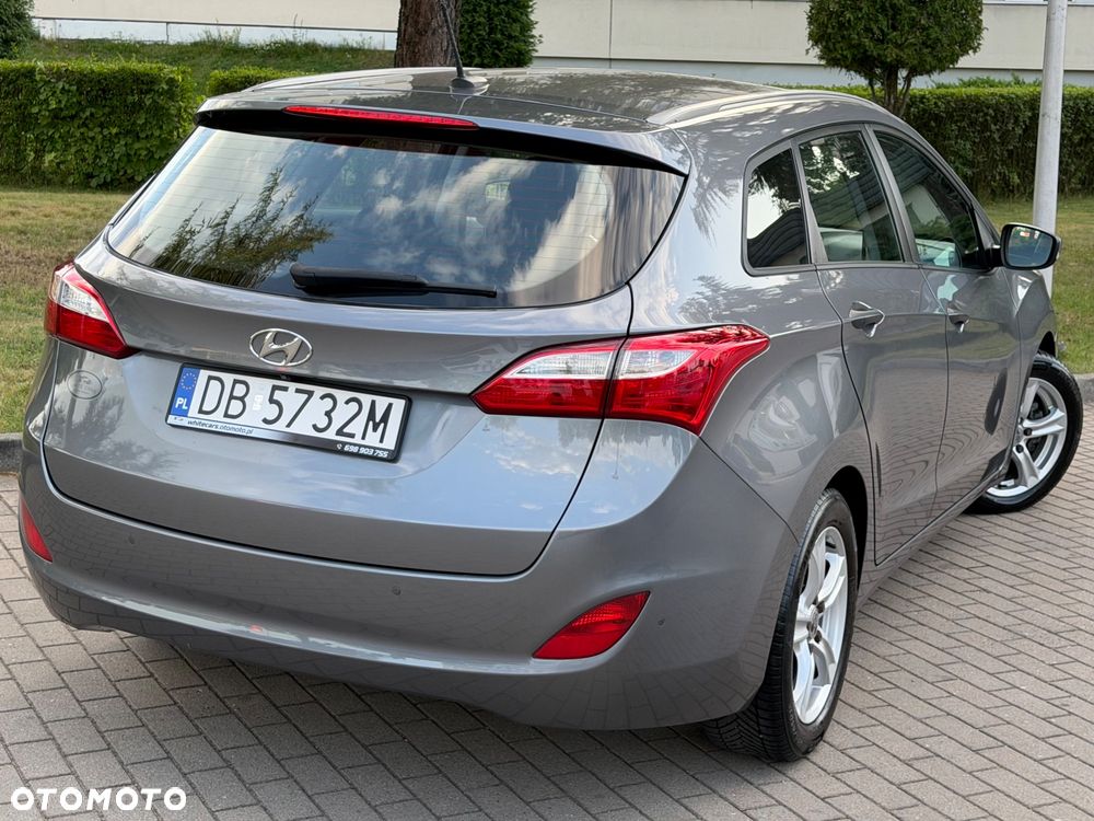Hyundai i30 1.4 Fifa World Cup Edition - 26