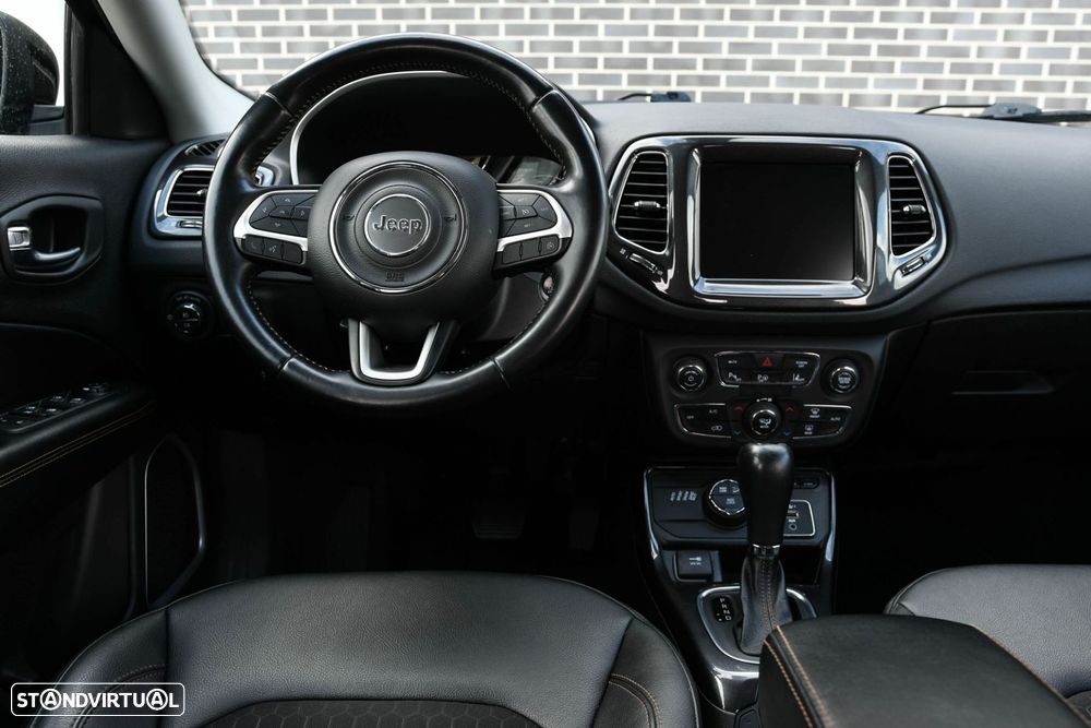 Jeep Compass 1.3 TG Limited - 10