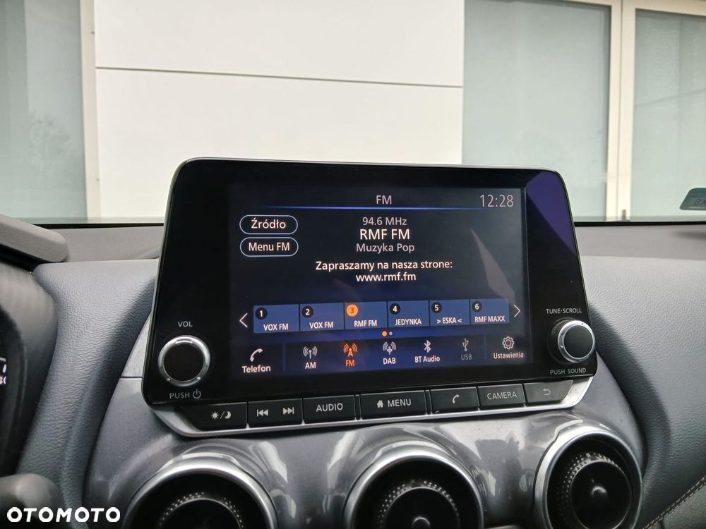 Nissan Juke 1.0 DIG-T Tekna DCT - 17