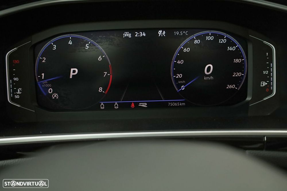 VW T-Roc Cabrio 1.5 TSI R-Line DSG - 18