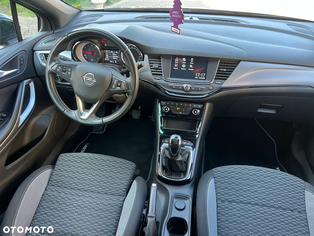 Opel Astra - 22