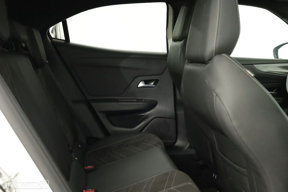 Opel Mokka 1.2 T Ultimate AT - 23