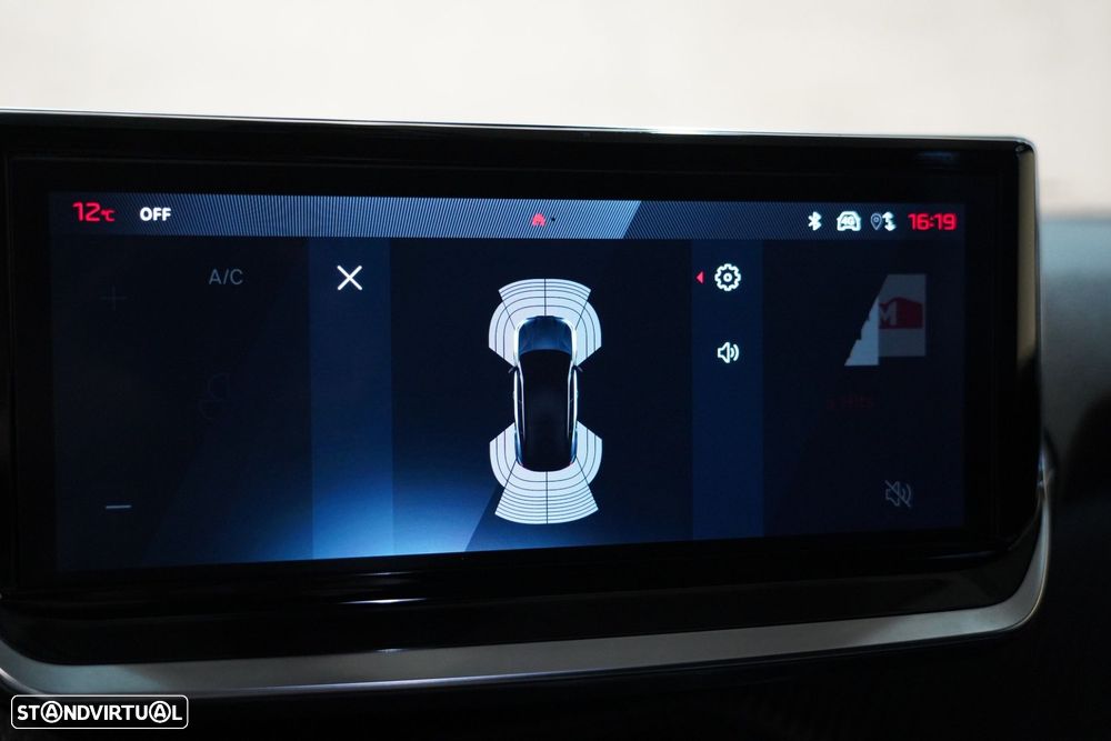 Peugeot 2008 PureTech 100 Allure - 14