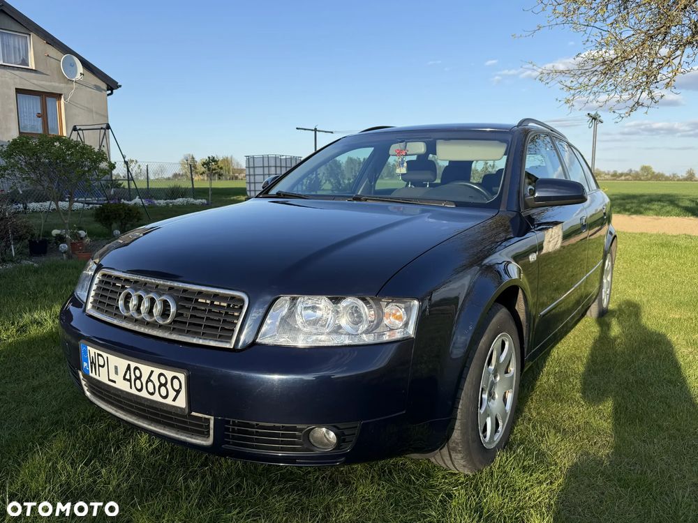 Audi A4 Avant - 1