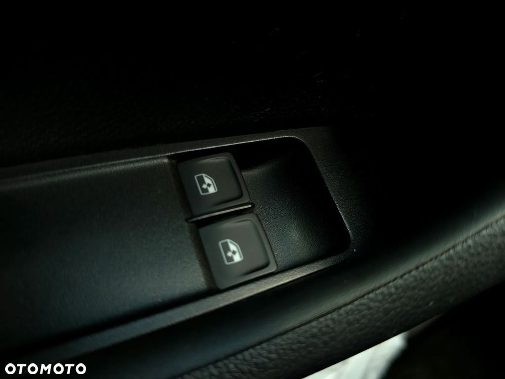 Skoda Fabia 1.0 TSI Ambition - 30